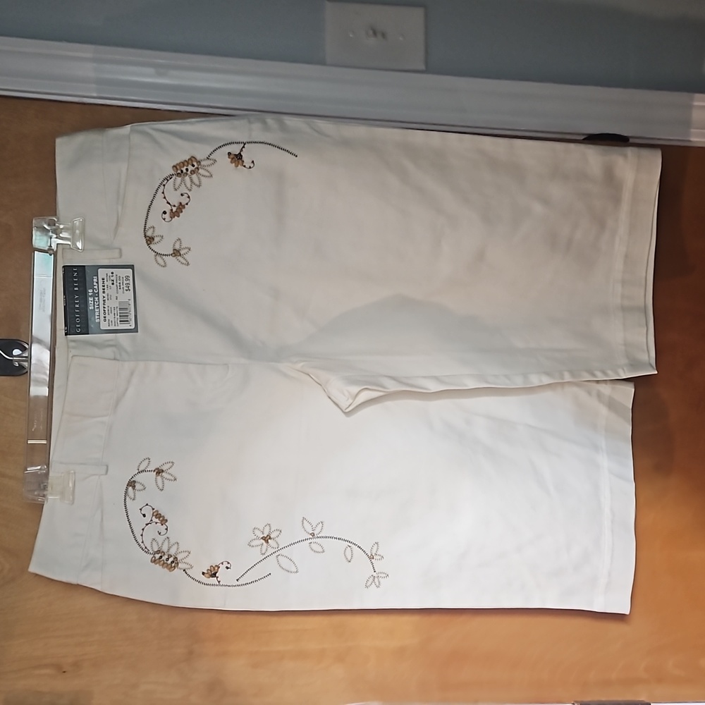 Geoffrey Beene Bermuda Sz 16